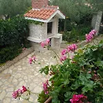 Tone & Marta Rogoznica (Sibenik-Knin)