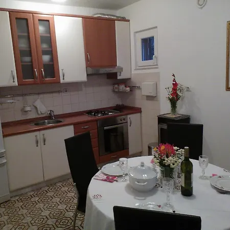 Tone & Marta Rogoznica (Sibenik-Knin)