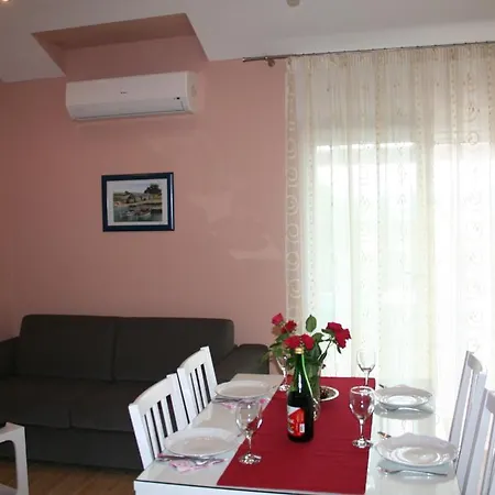Tone & Marta Apartment Rogoznica (Sibenik-Knin)