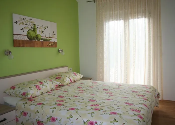 Tone & Marta * Rogoznica (Sibenik-Knin)